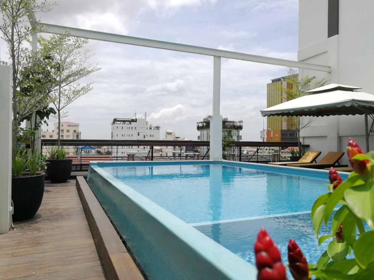 Monsoon Bassac Hotel Phnom Penh Exteriör bild